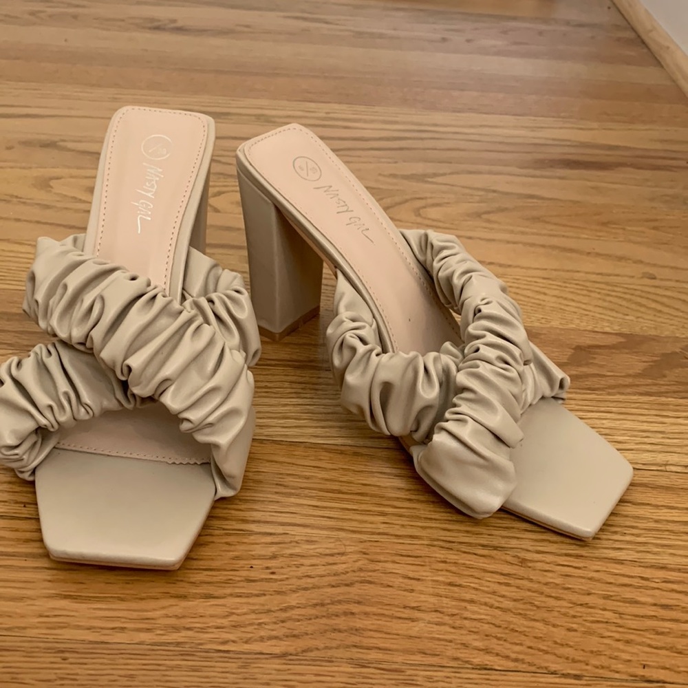Nude scrunchy sandal heels! Never worn.